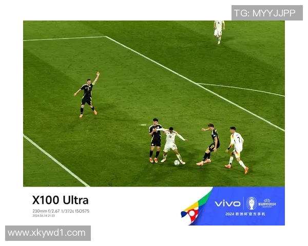 足球明星锁屏图片精选让你随时感受球场激情与偶像魅力